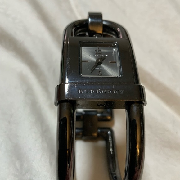 Burberry bungle gun metal watch Bu4905 - Picture 8 of 16